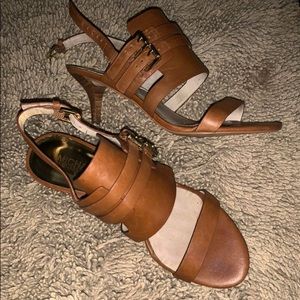 Michael Kors 1 inch sandals. Size 8 very cute!!